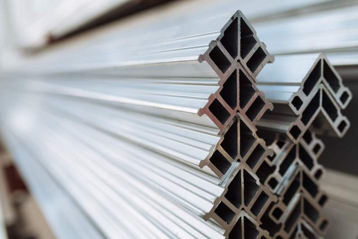 Accessoires fenêtres aluminium Martinique